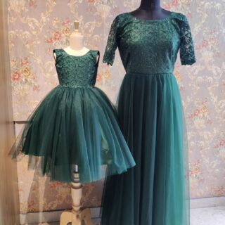 Mom and daughter combo ð
Can be customised in any colour and size
For enquiries DM or watsapp to 9367777377

#green#combos#dúo#momdaughter
#goals#daughter#dresslove#momlove
#girl #girls #girlscombo #favourite #favouriteperson #favouritedress